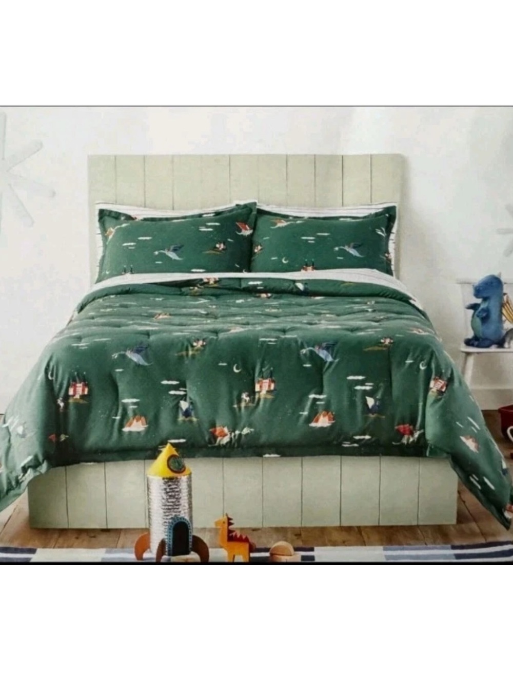 Pillowfort Dragon Comforter Set Full/Queen Forest Green NEW